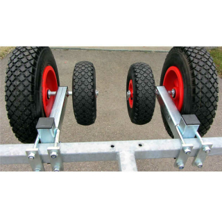 Slip aid with 2 wheels with pneumatic tires